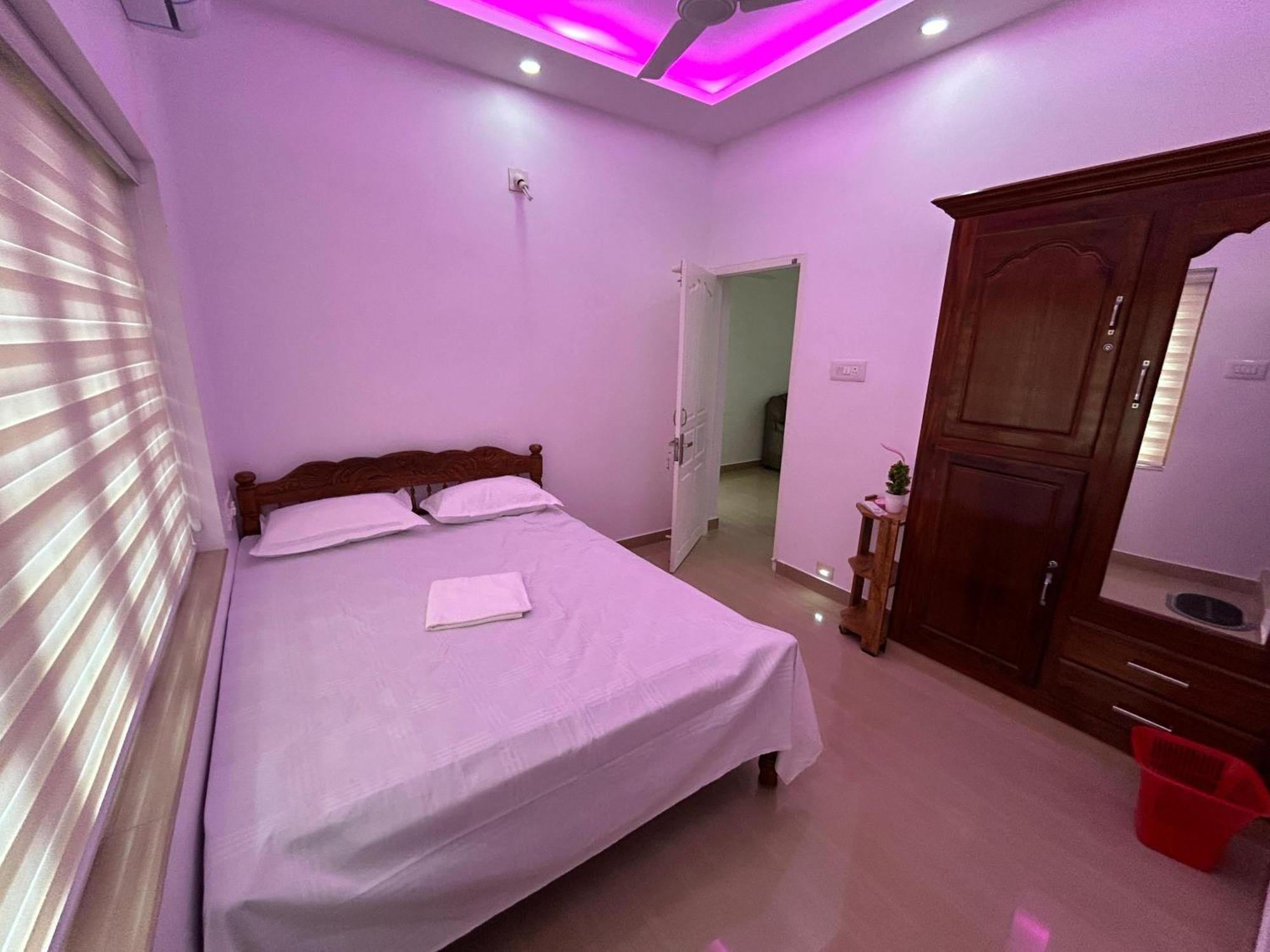 Puzhayoram Homestay Thrissur المظهر الخارجي الصورة